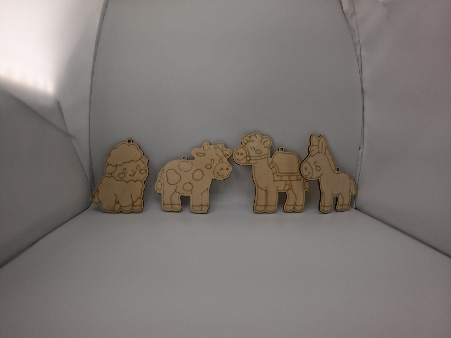 Wooden Christmas Ornament Set